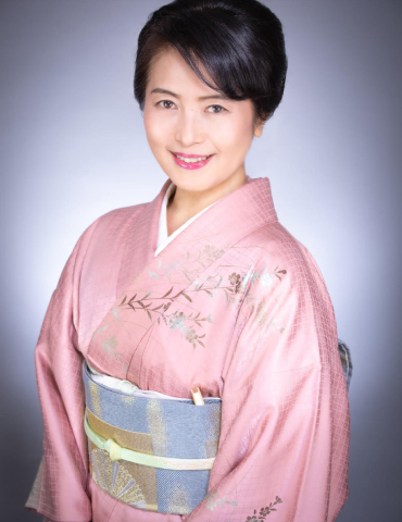 千葉県小唄三味線教室 講師 春日とよ裕美々（小唄春日流師範）